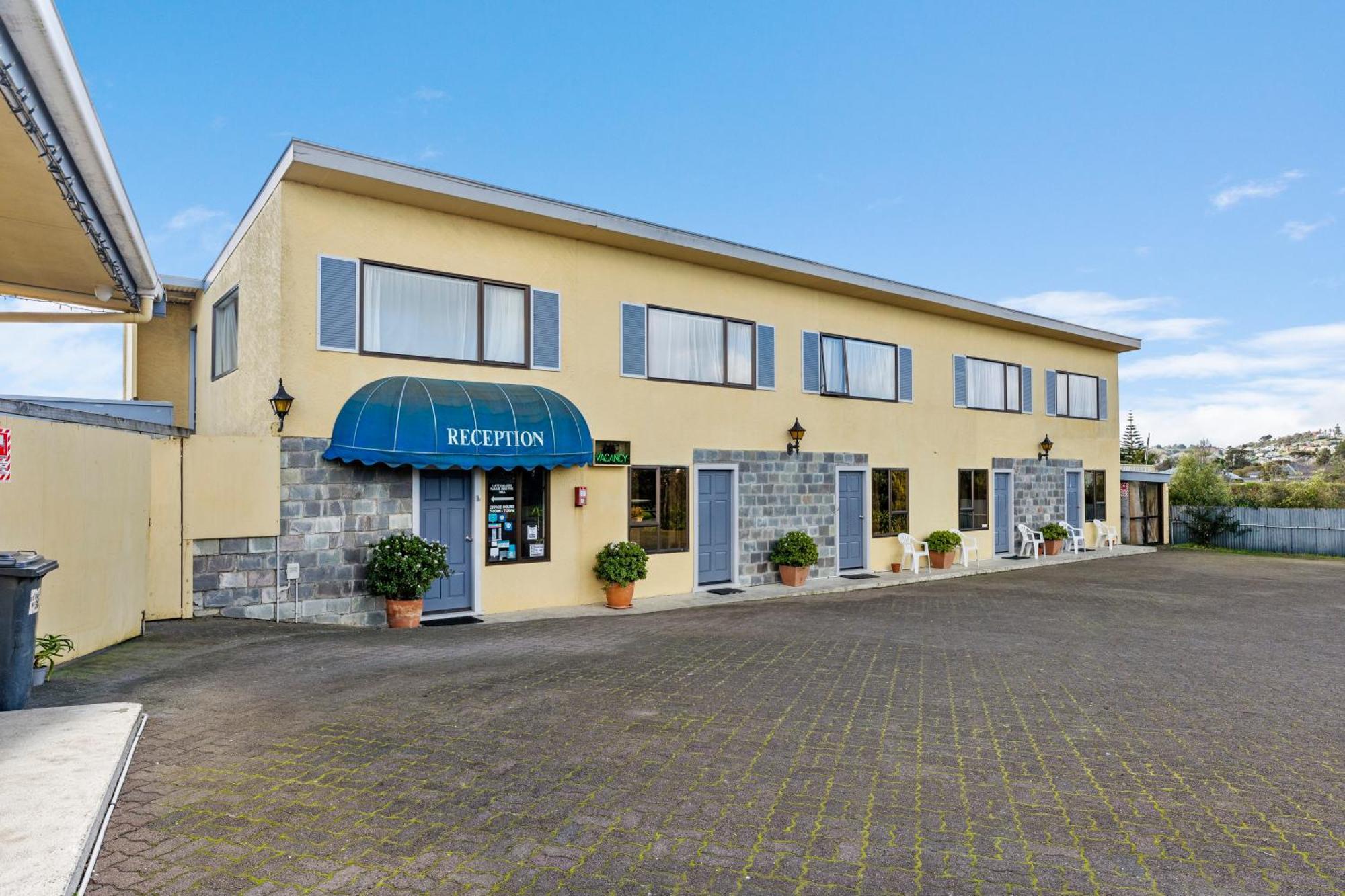 Coachman'S Lodge Motel Whanganui Exterior photo